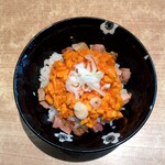 ラーメン 野良裏家 - 半たまごまぶしごはん