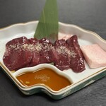 和牛屋 こつみ - 炙りレバー