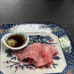 和牛屋 こつみ - 生は甘みが立つから好きなんだよ