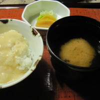 うかい鳥山 - 麦とろ御飯、味噌汁、香の物