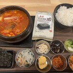 イチャドル韓豚丼 - 