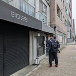 らぁ麺や 嶋 - 10時丁度に到着。意外と時間かかりました。