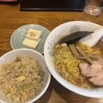 中華料理 清華 - 