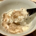 虎白 - 白トリュフソース 飯蒸し