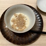 虎白 - 白トリュフソース 飯蒸し