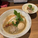ジャパニーズ ラーメン 五感 - 