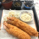 まちの魚屋さん杉マル - 料理写真:サクサクエビフライ
