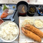 まちの魚屋さん杉マル - サクサクダブルエビフライとミニお造り定食