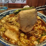 焼豚中華そば専門 しげる - 