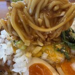 辻田家 - 濃厚麻婆が麺に絡みつく