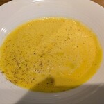 LA TABLE DE YAMASAKI - 有機人参のポタージュ