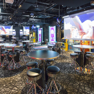 全コースで、バゲット食べ放題＆飲み放題＆ダーツ投げ放題♪