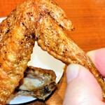 中華家 しかけん - しかけん手羽先