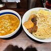 ラーメン 雷 東京本丸店