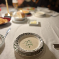 ロウリーズ・ザ・プライムリブ 恵比寿ガーデンプレイス店 - 