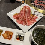 焼肉 徳寿 野幌店 - 