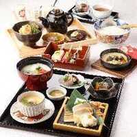 豆富料理と吟醸せいろ蒸し 八かく庵 - 