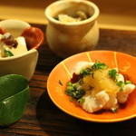 一平 - 前菜：　白子のポン酢和え、おひたし（ほうれん草とキノコ）、