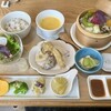 季節のダイニング＆カフェ gris