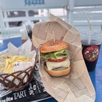 淡路島バーガー 俺の駅 - 