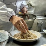 そば玄 - ほかの蕎麦屋ではあまり見ないタイプの個性ある蕎麦ですが、とってもおいしい♡