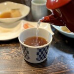 そば玄 - 正直な蕎麦湯も粋でいいですね♪
      蕎麦つゆの風味がよくわかります(^^)