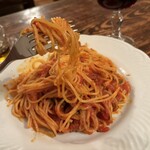 ヴェローナ - 南イタリアのサレルノ産サンマルツァーノとチェリートマトが本場感を演出