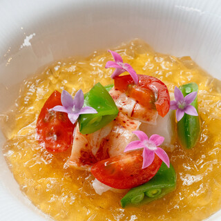 多彩なワインやアラカルトメニュー◆本格フレンチを気軽に堪能