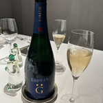 ル・マノアール・ダスティン - アンリジロ　エスプリ