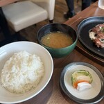 ステーキハウス磐梯 - お米川越産、味噌汁、漬物も美味しい