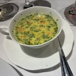 ル・マノアール・ダスティン - 秋刀魚のグラチネには　秋刀魚のスープがつきます。この辺が五十嵐流