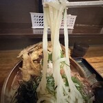大地のうどん 博多駅ちかてん - 透明感あるうどん