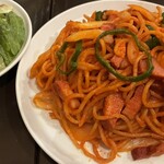 喫茶ノワール - 昭和の香り漂う極普通に美味しいナポリタン