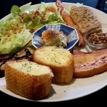 舶来茶屋 天正庵 - 「本日の日替バリエーションプレート (1380円)」