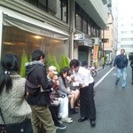 ハンバーグ ウィル - ランチ時間ずらして行った筈なのに、１時間待ちました。