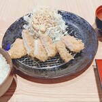 epais - ヘレカツ定食890円（2025年11月）