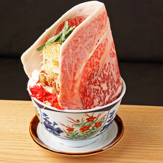 "All-You-Can-Drink Plan Starting at 3,980 Yen: Monjayaki and Okonomiyaki, etc."