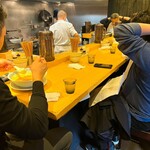 希須林 - 店内カウンターのみです