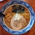 らーめん　萌 - 醤油ラーメン