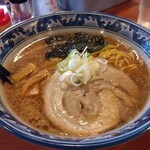 らーめん　萌 - 醤油ラーメン