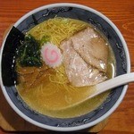 一凛 - 函館塩ラーメン　750円