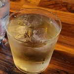 ねこちぐら - ねこちハイボール(青唐辛子を漬け込んだ自家製ウイスキー)