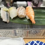 立食い寿司 根室花まる 銀座店 - 