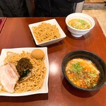 ZOOT - 何から常識ぶっ飛んでるくらい盛りが違う。とても200円の差とは思えない