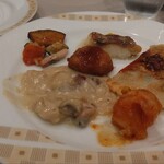 インペリアルバイキング サール - 円盤餃子など