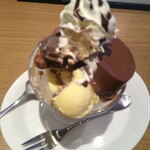 デニーズ - サニーサイドアップモーニング トースト ドリンクバー付 ＆ チョコプリンパルフェ～選べるソース ＆ 海老とハーブ鶏のスープごはん