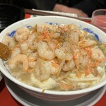 恵比寿 大龍軒 - 海老ちゃんタン麺~キャベツも甘くてスープと合わせ美味すぎ且つ、噂以上の海老攻め