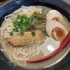 郡上豚骨ラーメン カンミナ 郡上八幡店