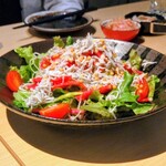 まつりや - シラスと大根のカリカリサラダ