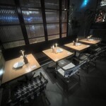 T-MARKET PUBLIC TABLE - 